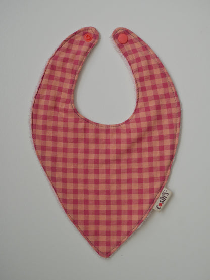 Pitet bandana fet a mà, exemple de model personalitzable