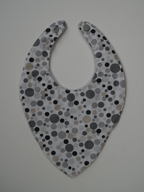 Pitet bandana · Bombolletes cru i gris