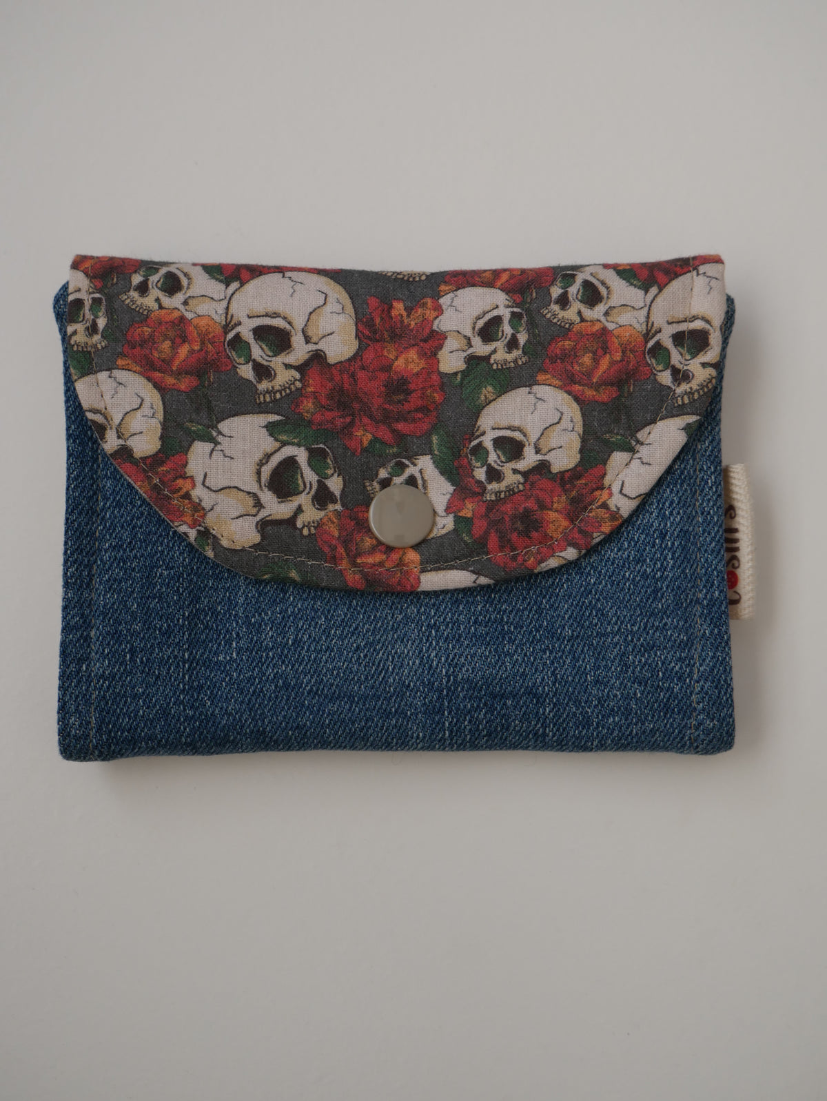 Cartera de tela feta a mà, exemple de model personalitzable