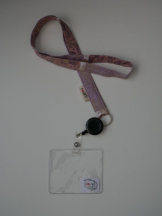 Porta-acreditació · Patchwork lila amb ocells
